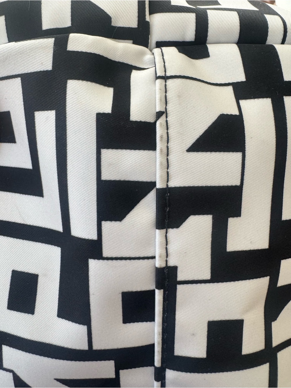 LONGCHAMP Le Pliage Nylon Black & White Graphic Logo Tote with Shoulder Strap - Picture 11 of 11